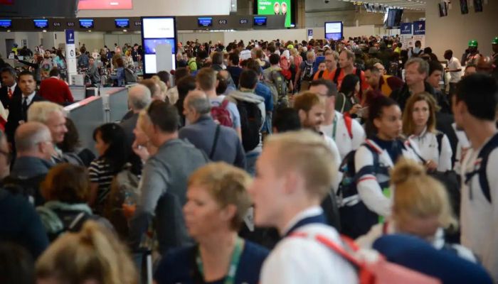 Principais aeroportos do país preveem movimento intenso no Natal